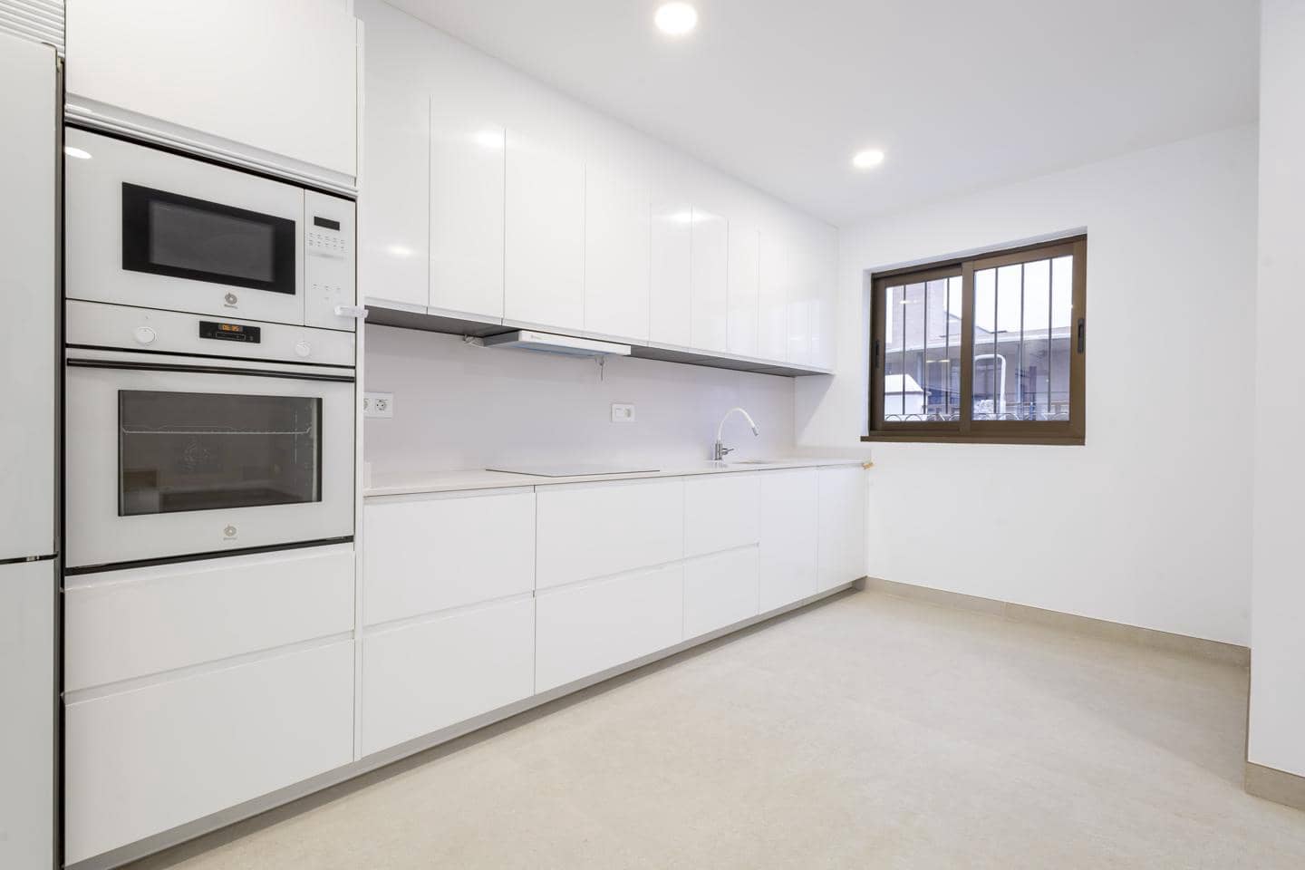 4 soveværelse Villa til salg i San Cristobal de La Laguna - € 460.000 (Ref: 9237926)