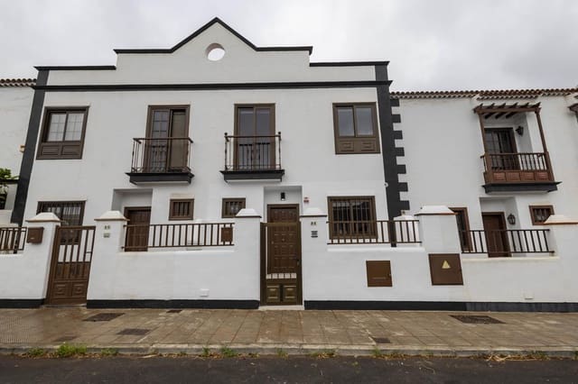 4 soveværelse Villa til salg i San Cristóbal de La Laguna - € 460.000 (Ref: 9237926)