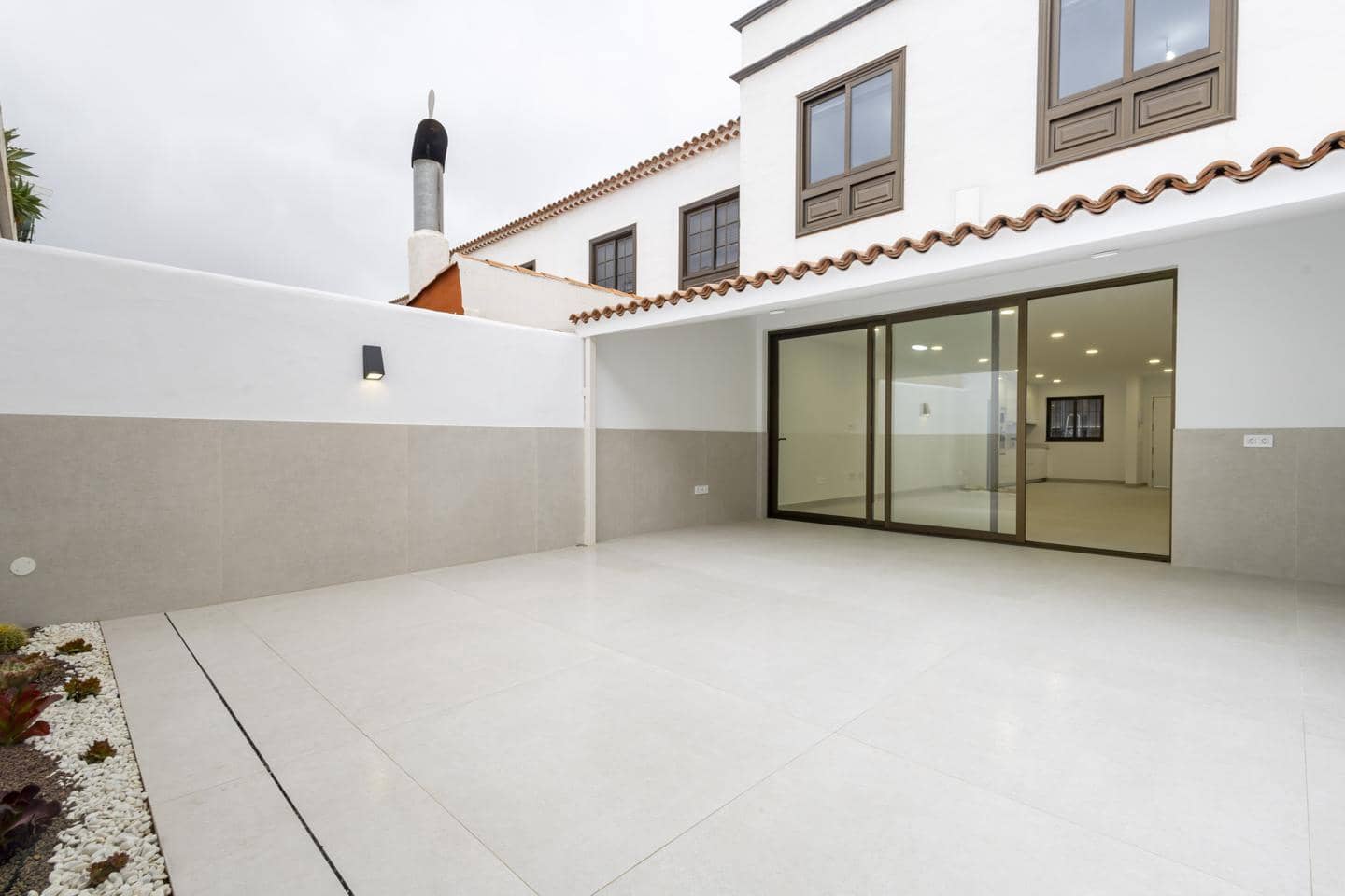4 soveværelse Villa til salg i San Cristobal de La Laguna - € 460.000 (Ref: 9237926)