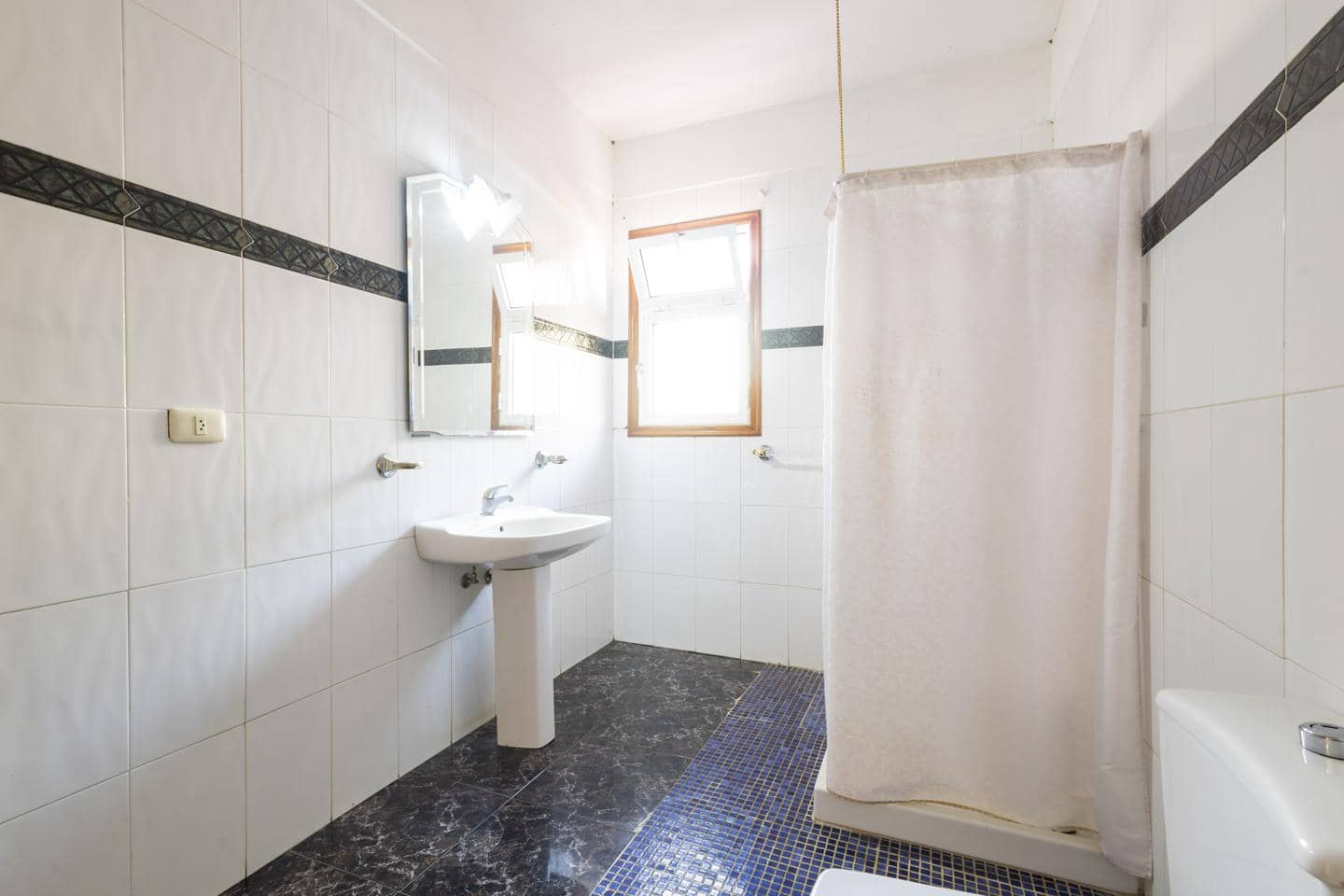 6 sypialnia Willa na sprzedaż w Los Realejos - 633 000 € (Ref: 9255878)