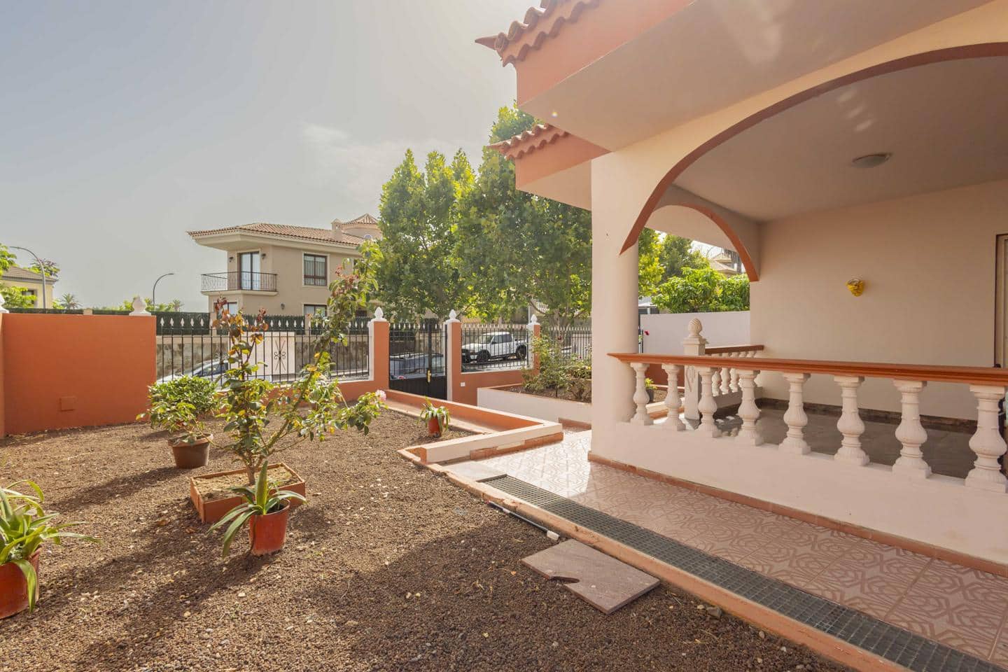 6 sypialnia Willa na sprzedaż w Los Realejos - 633 000 € (Ref: 9255878)