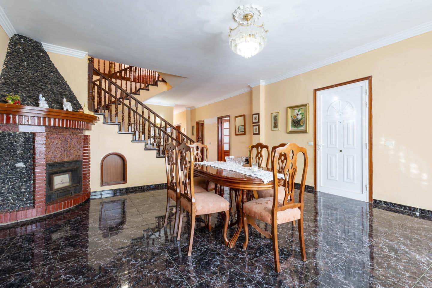 6 sypialnia Willa na sprzedaż w Los Realejos - 633 000 € (Ref: 9255878)