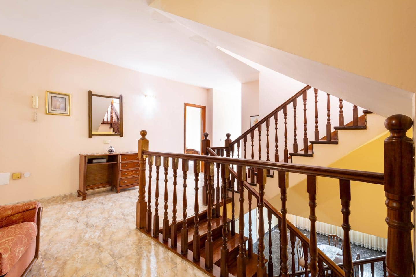 6 sypialnia Willa na sprzedaż w Los Realejos - 633 000 € (Ref: 9255878)