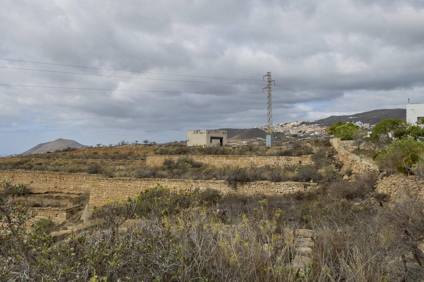 Grunde uden byggetilladelser til salg i Granadilla de Abona - € 189.000 (Ref: 9289396)