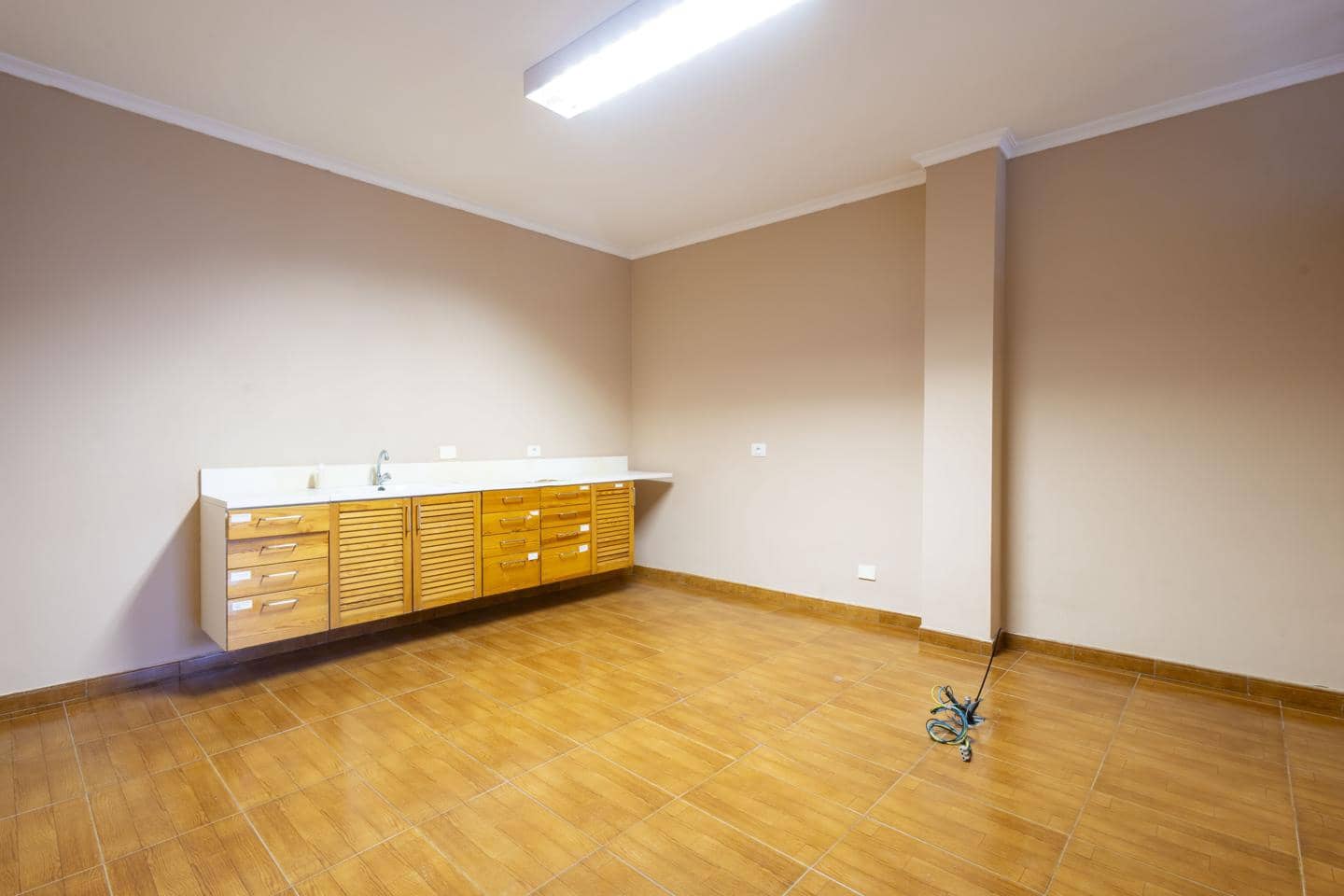 1 slaapkamer Kantoor te koop in Santa Cruz de Tenerife - € 399.950 (Ref: 9289397)