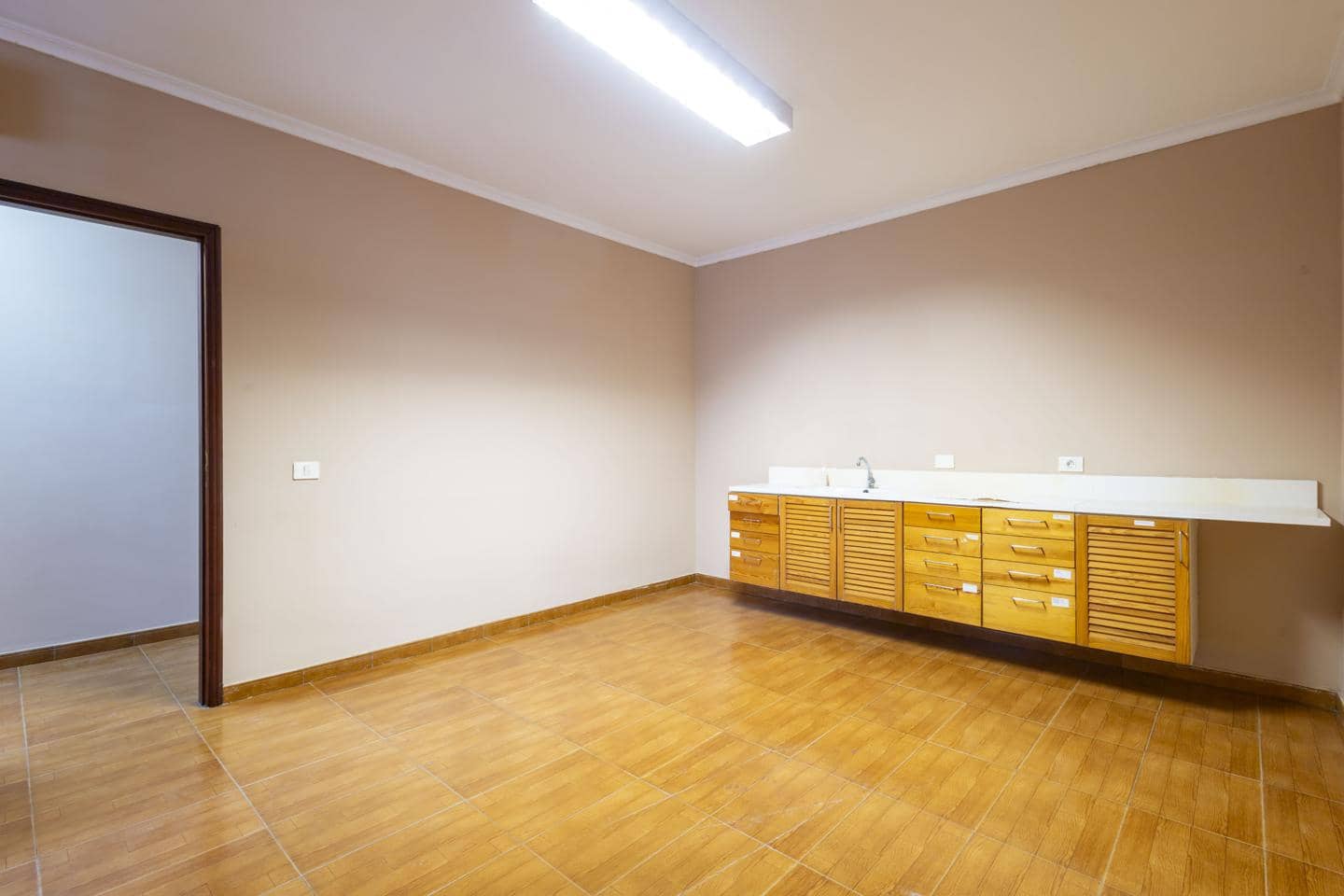 1 slaapkamer Kantoor te koop in Santa Cruz de Tenerife - € 399.950 (Ref: 9289397)