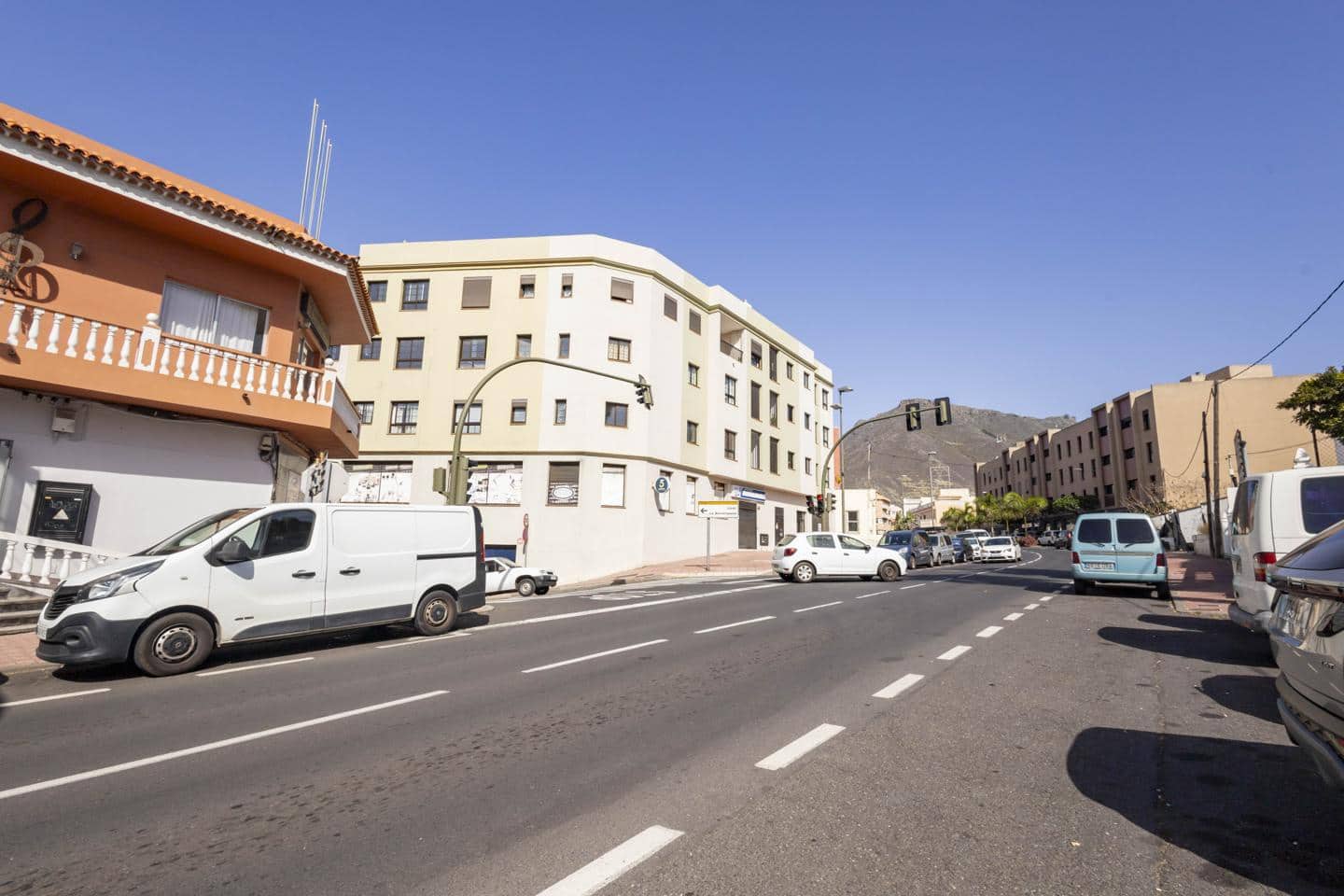 3 soveværelse Lejlighed til salg i San Cristobal de La Laguna - € 230.000 (Ref: 9307264)