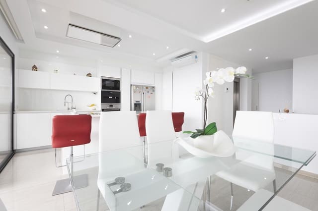 4 soveværelse Villa til salg i La Caldera, Adeje - € 1.450.000 (Ref: 9319570)