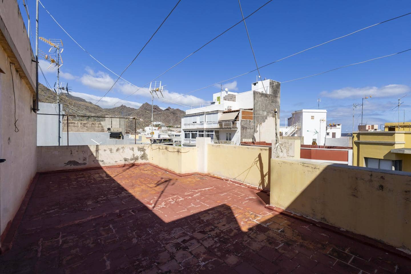 3 soveværelse Lejlighed til salg i Santa Cruz de Tenerife - € 150.000 (Ref: 9319726)