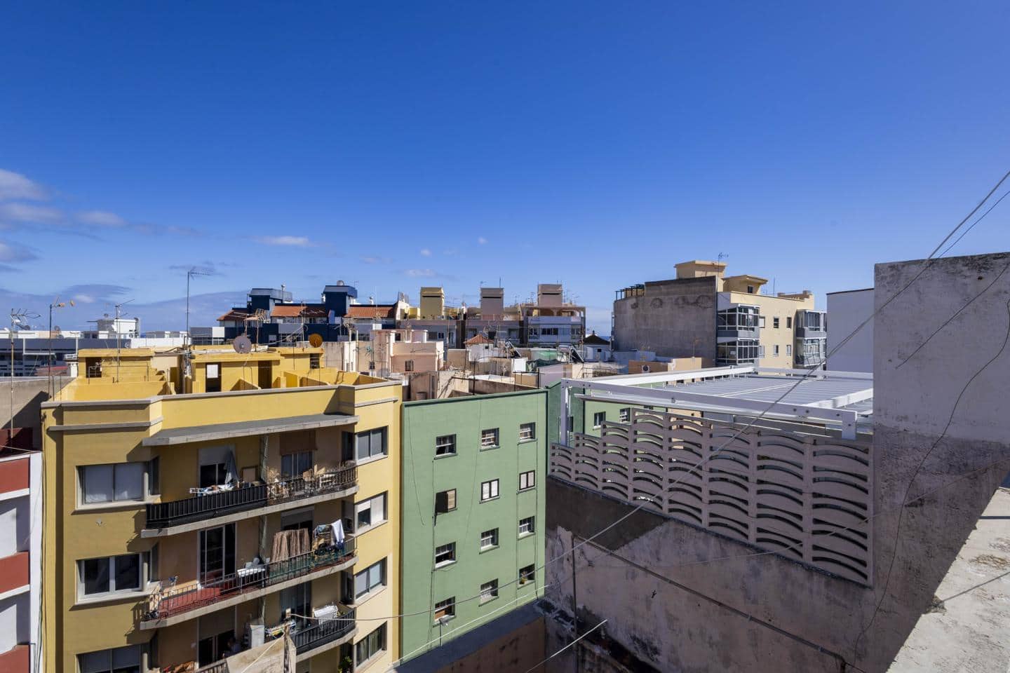 3 soveværelse Lejlighed til salg i Santa Cruz de Tenerife - € 150.000 (Ref: 9319726)