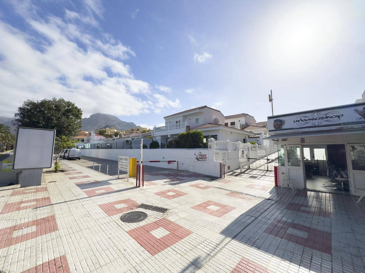 2 soveværelse Bungalow til salg i Costa Adeje - € 590.000 (Ref: 9319893)