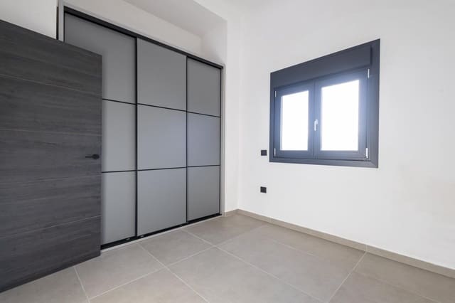 2 soveværelse Lejlighed til salg i Barranco Hondo, Candelaria - € 199.975 (Ref: 9325686)