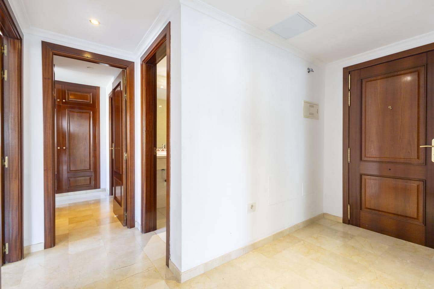 Piso de 1 habitación en Santa Cruz de Tenerife en venta con garaje - 415.000 € (Ref: 9331339)