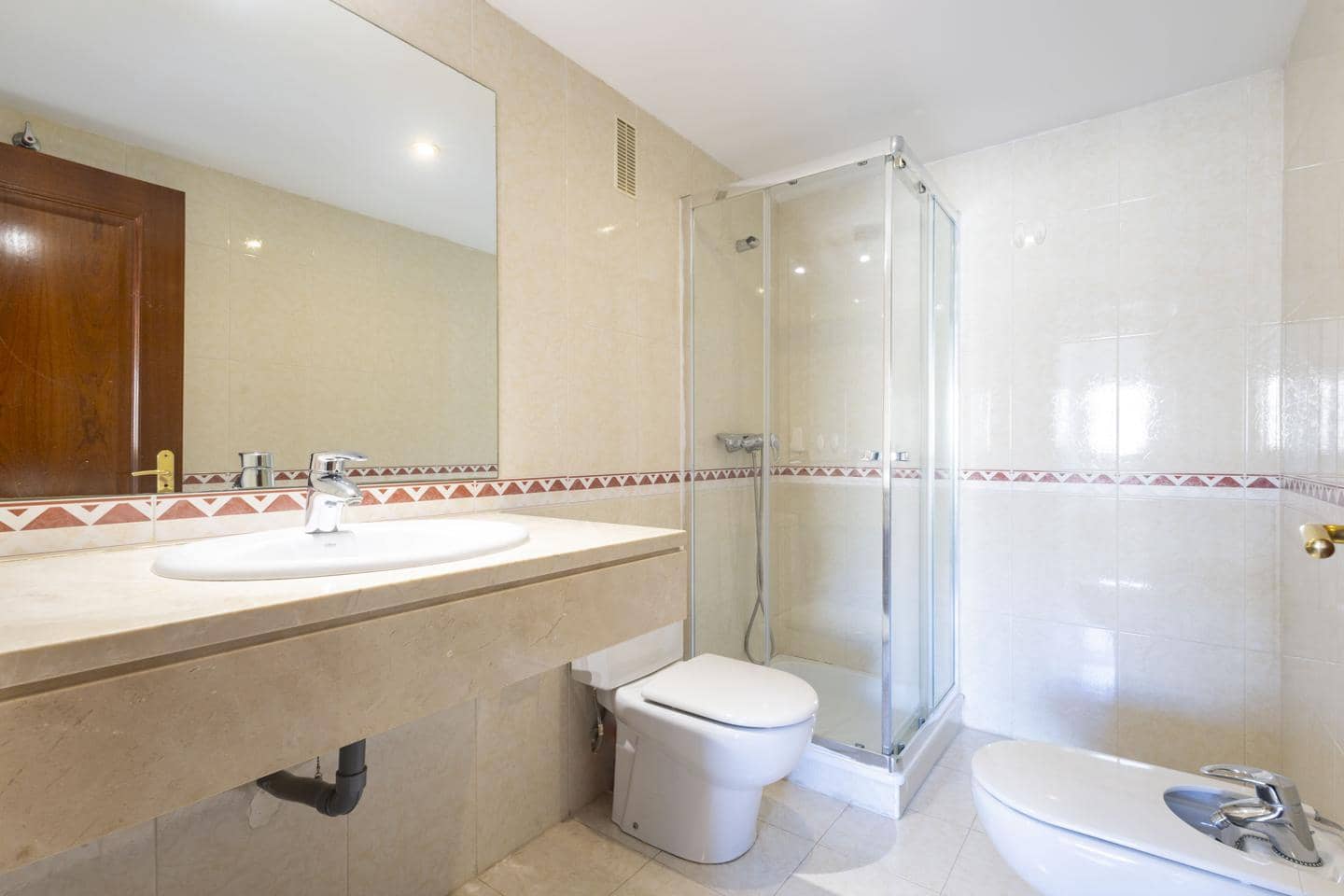 Piso de 1 habitación en Santa Cruz de Tenerife en venta con garaje - 415.000 € (Ref: 9331339)