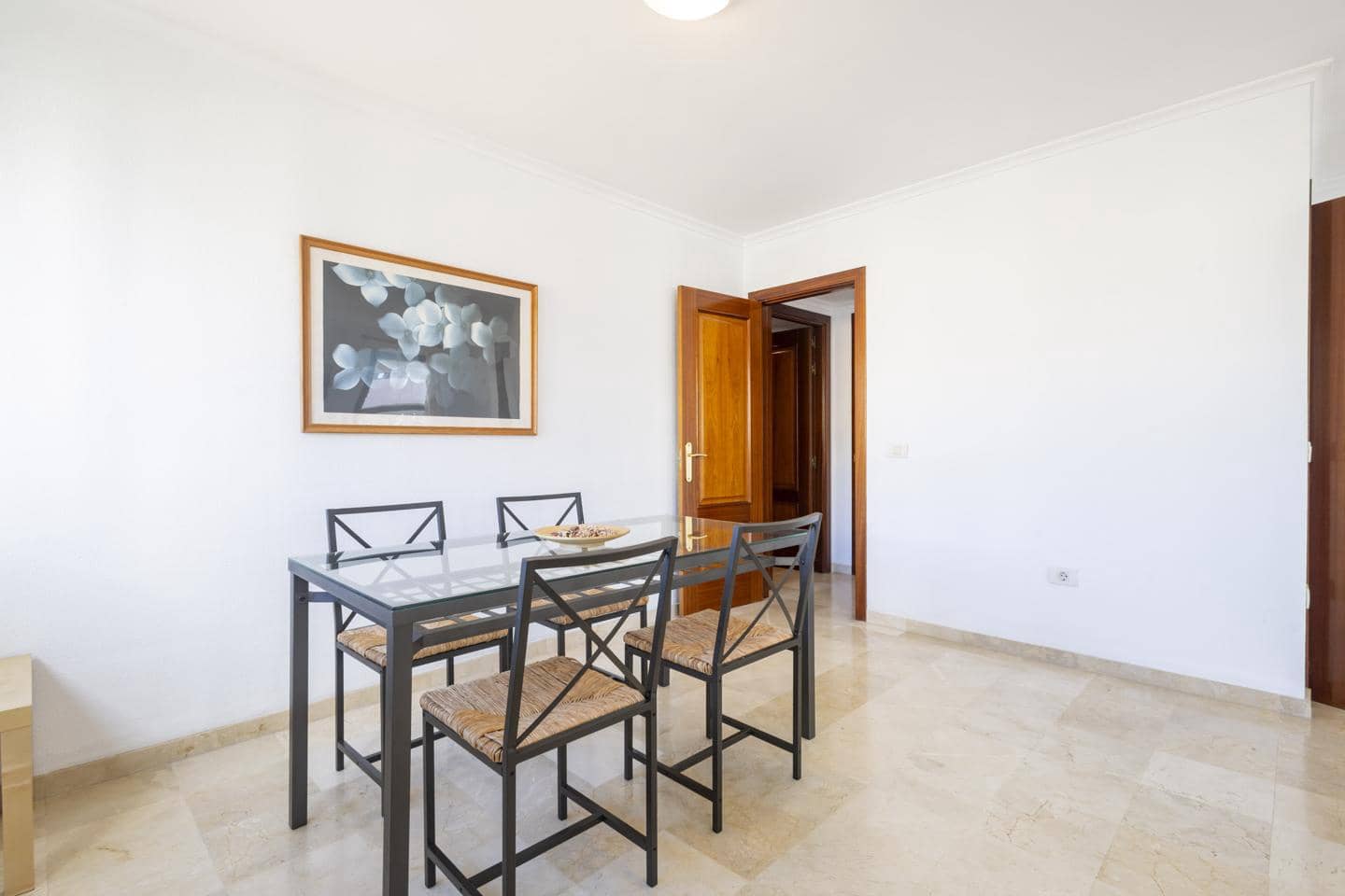 Piso de 1 habitación en Santa Cruz de Tenerife en venta con garaje - 415.000 € (Ref: 9331339)
