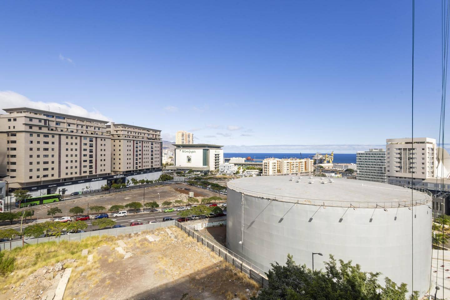 Piso de 1 habitación en Santa Cruz de Tenerife en venta con garaje - 415.000 € (Ref: 9331339)