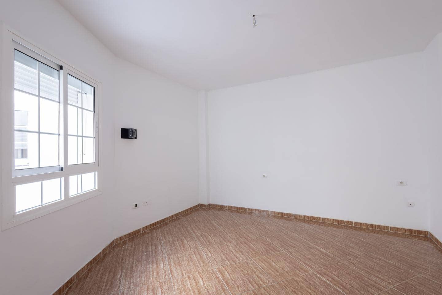 3 slaapkamer Flat te koop in San Juan de la Rambla - € 135.000 (Ref: 9354155)