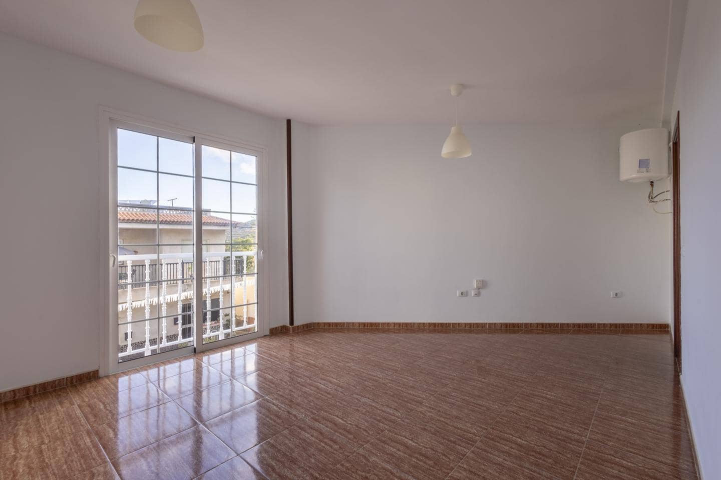 3 slaapkamer Flat te koop in San Juan de la Rambla - € 135.000 (Ref: 9354155)