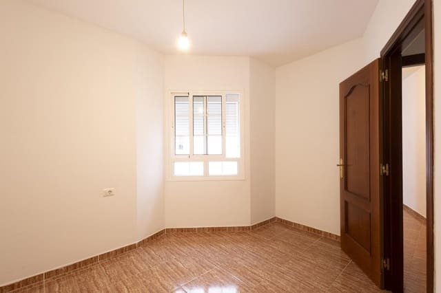 3 slaapkamer Flat te koop in San Juan de la Rambla - € 135.000 (Ref: 9354155)