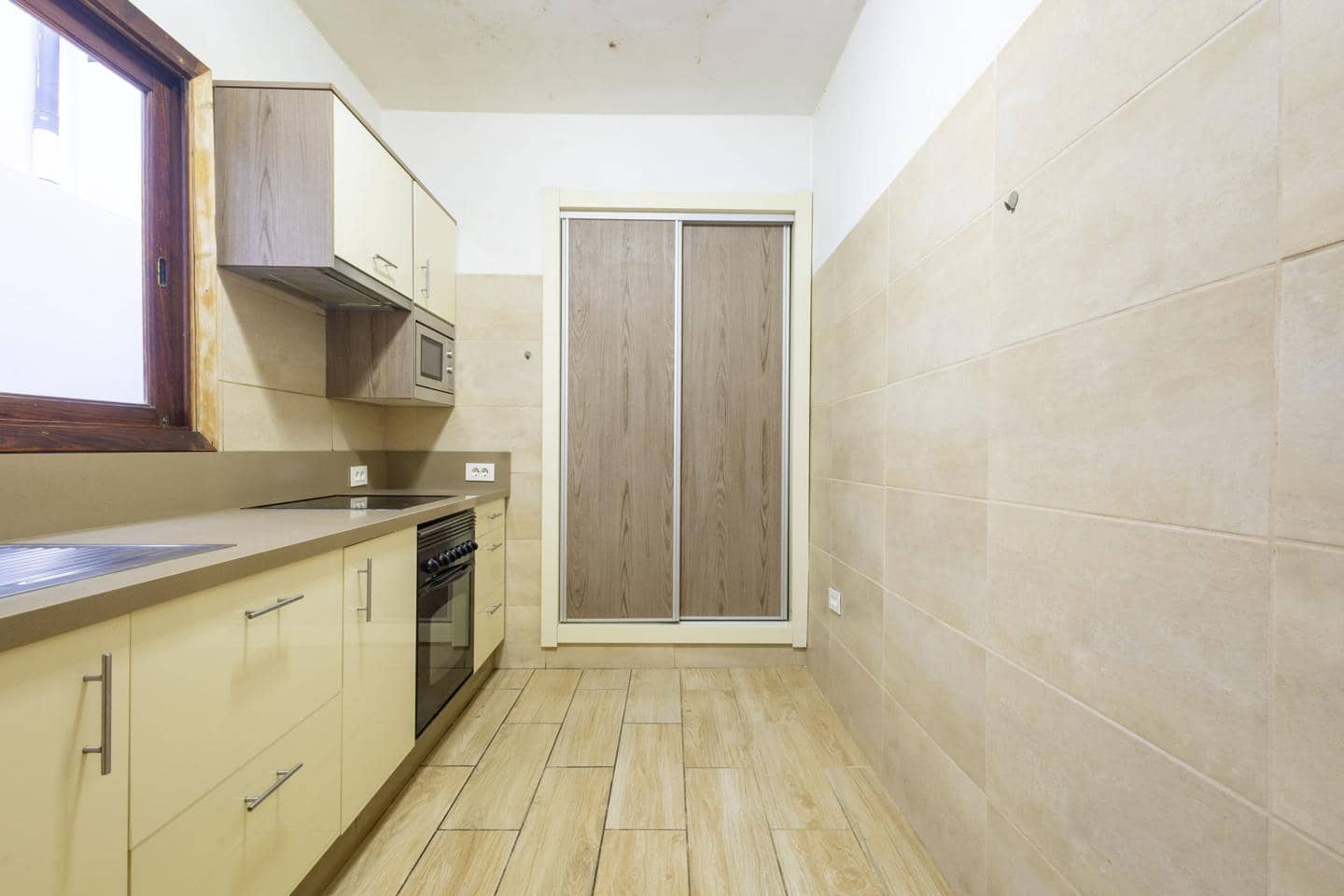 4 quarto Apartamento para venda em Santa Cruz de Tenerife - 279 000 € (Ref: 9354156)