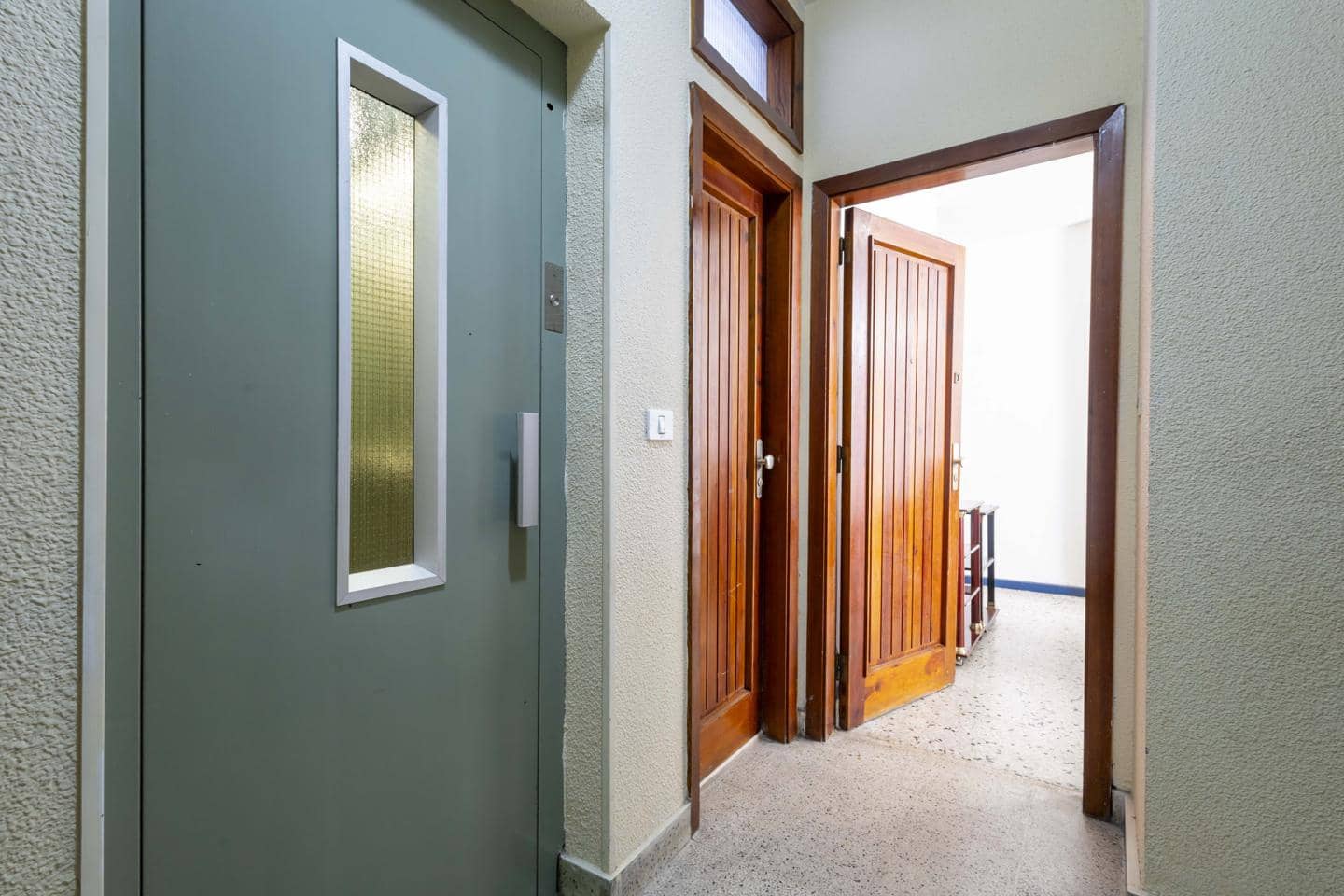 4 quarto Apartamento para venda em Santa Cruz de Tenerife - 279 000 € (Ref: 9354156)