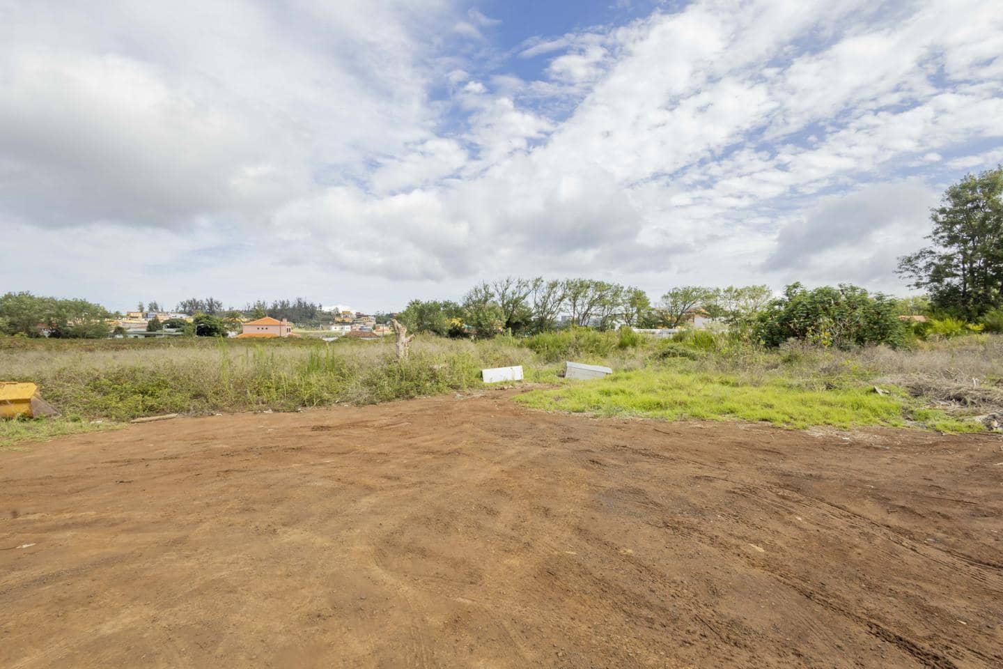 Grunde uden byggetilladelser til salg i San Cristobal de La Laguna - € 1.000.000 (Ref: 9360954)