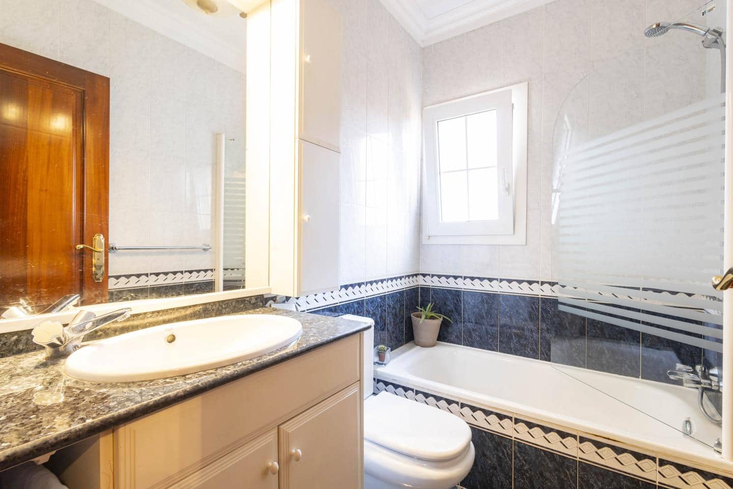 6 quarto Moradia para venda em San Cristobal de La Laguna - 699 000 € (Ref: 9363366)