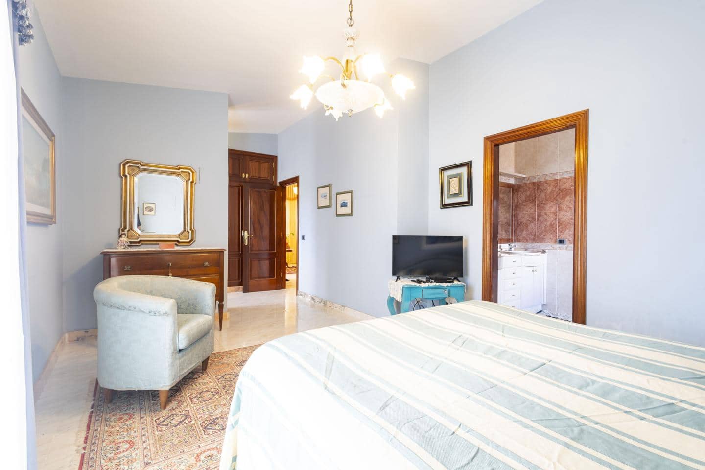 6 quarto Moradia para venda em San Cristobal de La Laguna - 699 000 € (Ref: 9363366)