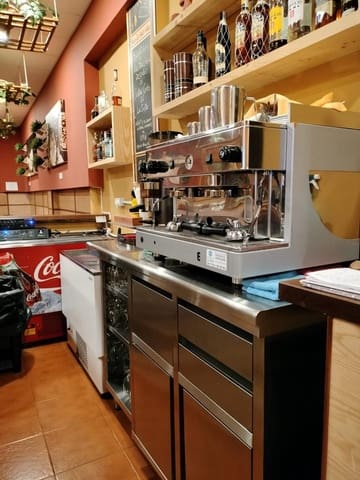 1 bedroom Business for sale in San Cristóbal de La Laguna - € 265,000 (Ref: 9378486)