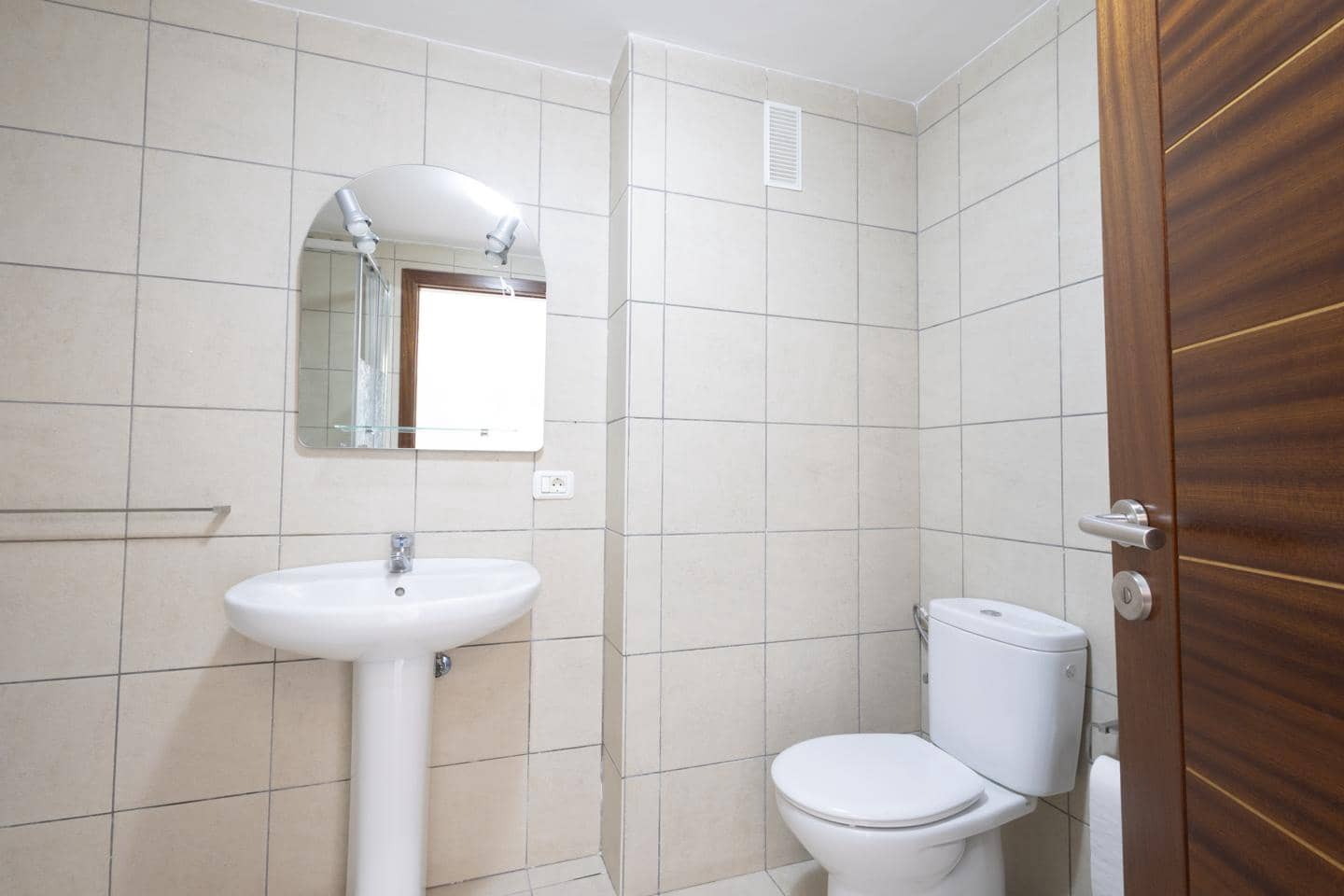 2 slaapkamer Flat te koop in San Isidro de Abona - € 210.000 (Ref: 9396761)