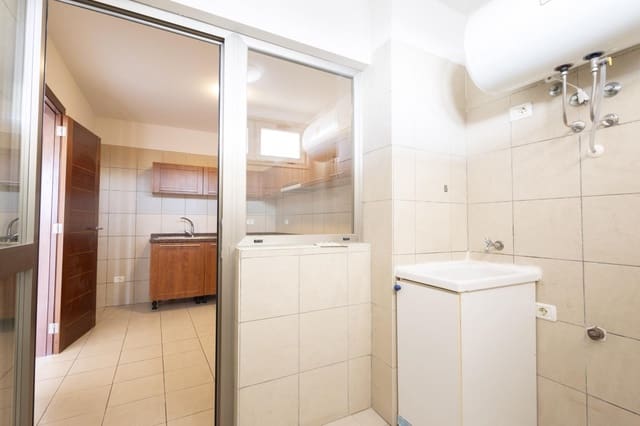 2 makuuhuone Asunto myytävänä paikassa San Isidro de Abona, Granadilla de Abona - 210 000 € (Ref: 9396761)