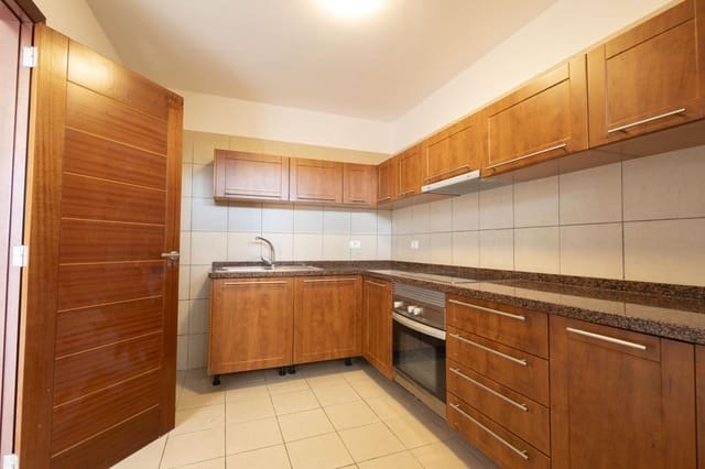 2 makuuhuone Asunto myytävänä paikassa San Isidro de Abona, Granadilla de Abona - 210 000 € (Ref: 9396761)