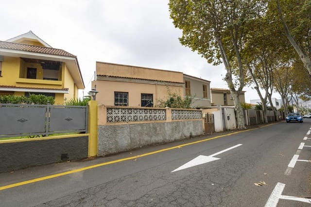 2 bedroom Villa for sale in San Cristóbal de La Laguna - € 440,000 (Ref: 9420081)