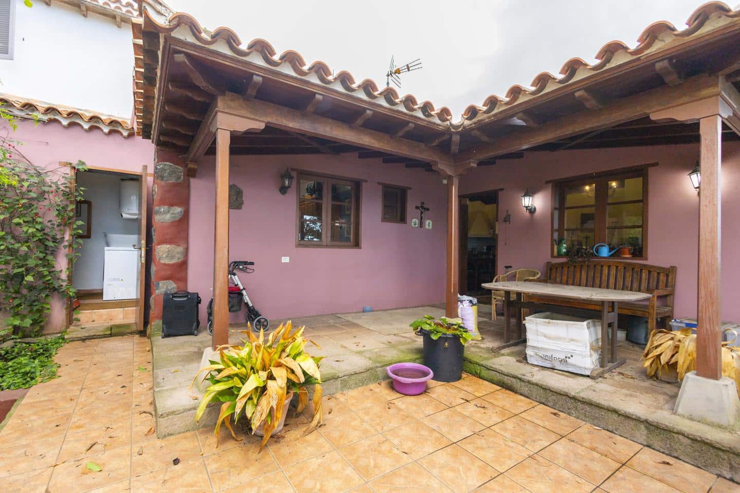 3 slaapkamer Villa te koop in Los Realejos - € 239.999 (Ref: 9420082)
