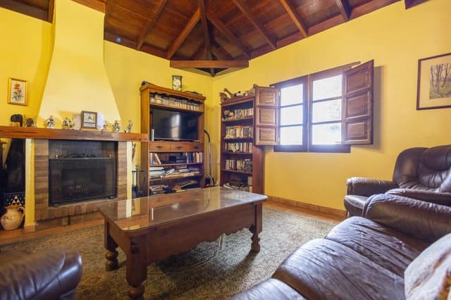 3 slaapkamer Villa te koop in Los Realejos - € 239.999 (Ref: 9420082)