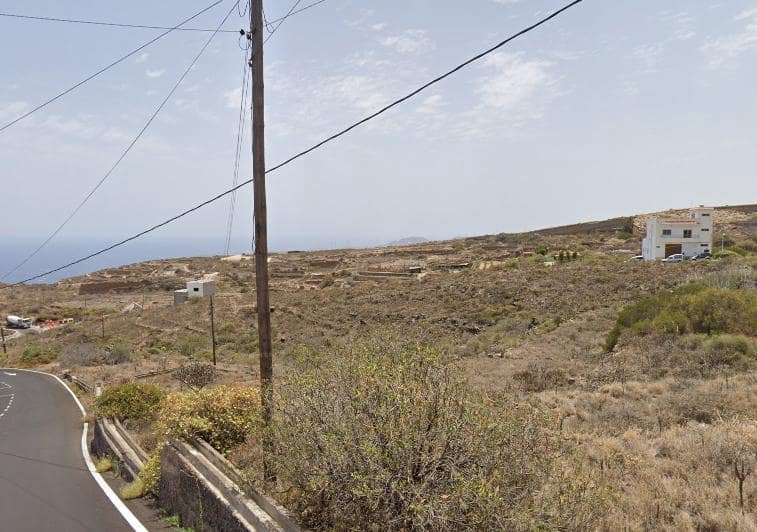 Rakentamaton maa myytävänä paikassa Fasnia - 56 000 € (Ref: 9420083)