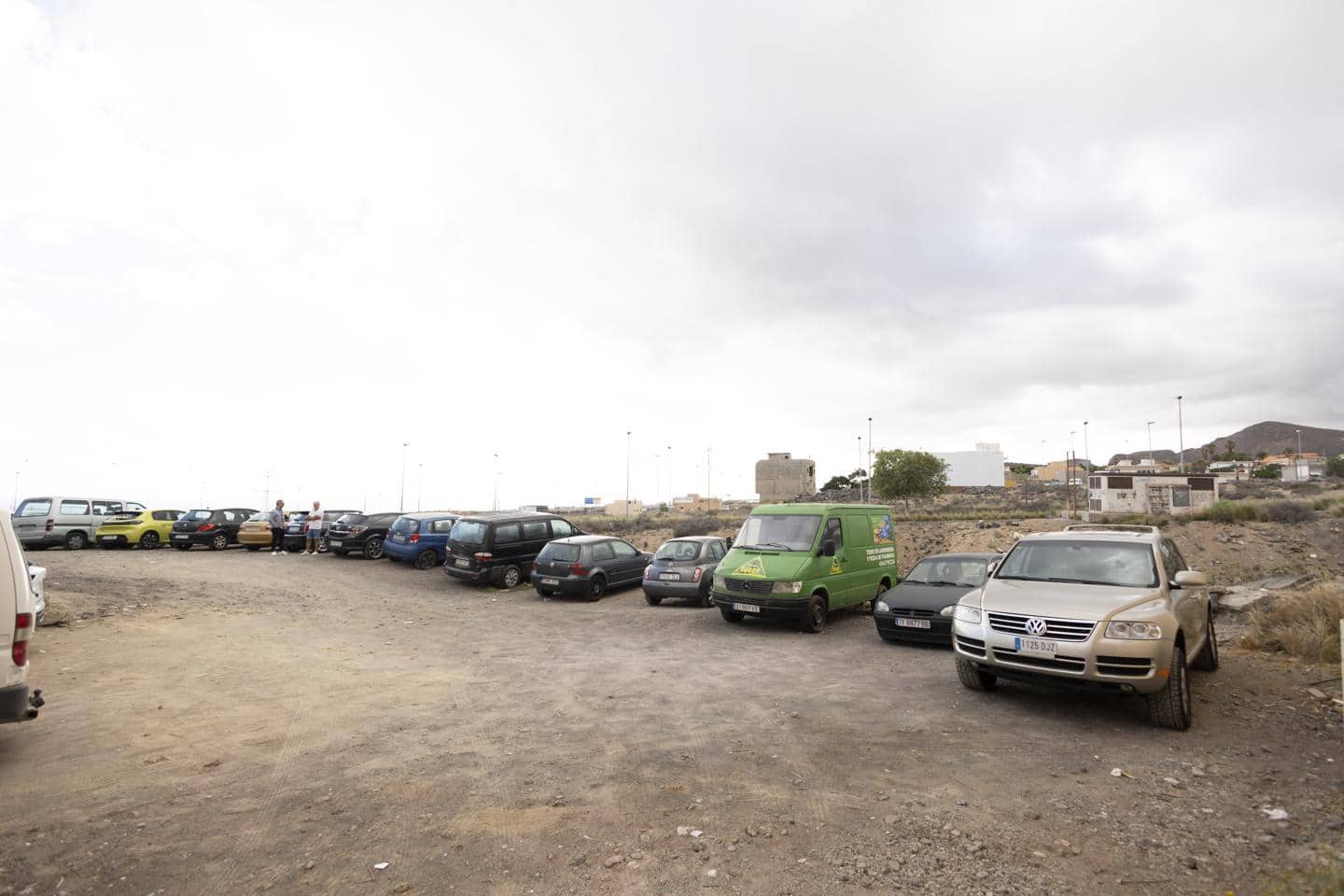 Mark till salu i San Isidro de Abona - 98 000 € (Ref: 9420087)