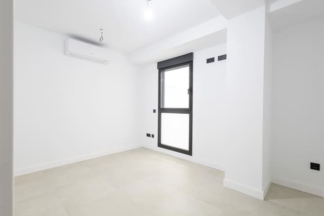 3 soveværelse Lejlighed til leje i Toscal, Santa Cruz de Tenerife - € 1.550 (Ref: 9438325)