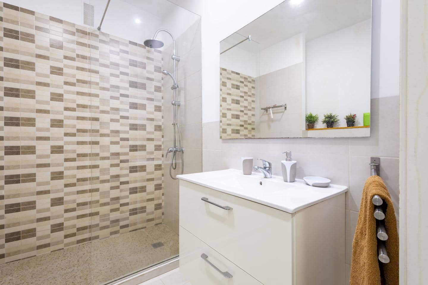 1 chambre Appartement à vendre à Santa Cruz de Tenerife - 240 000 € (Ref: 9444787)