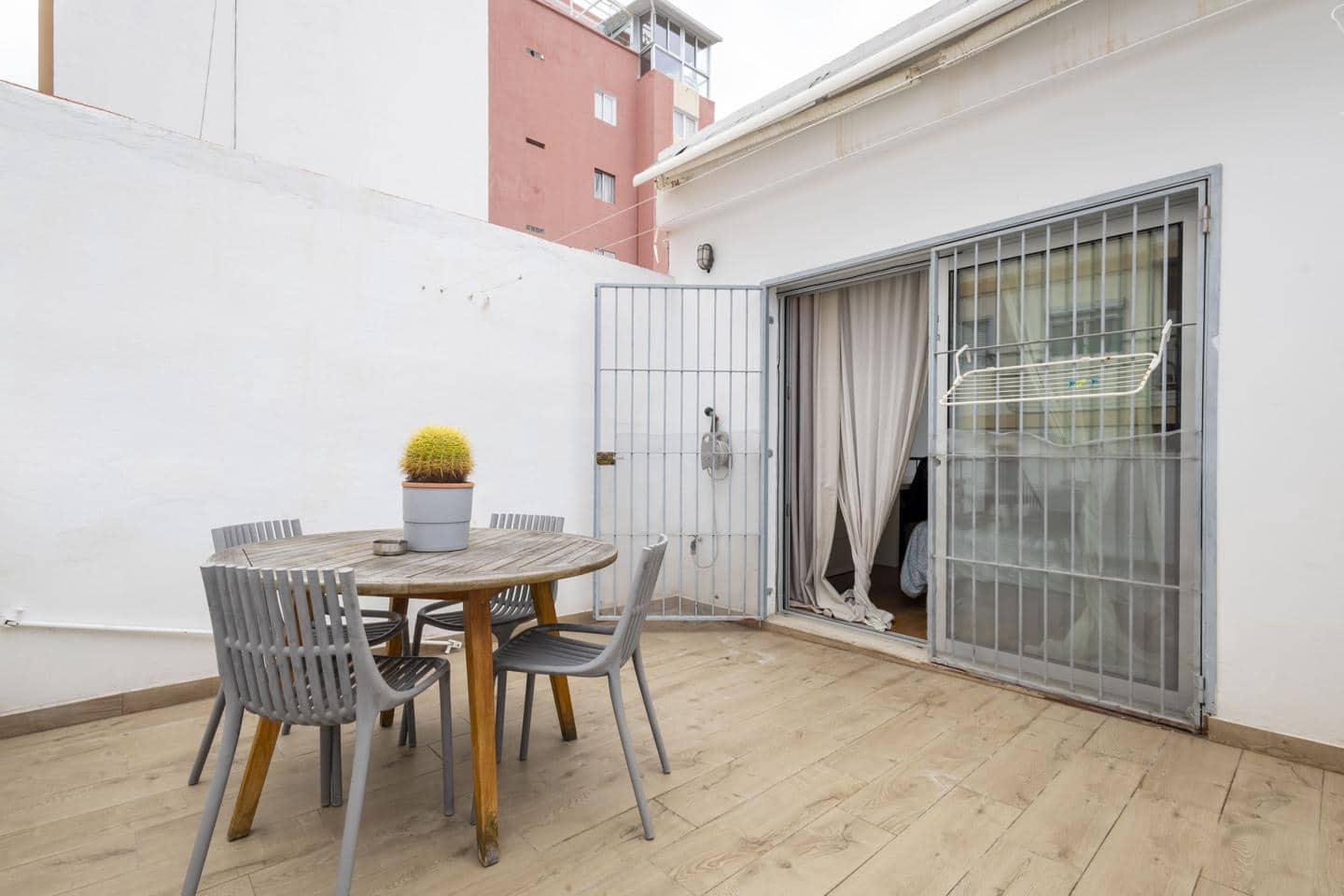 2 sypialnia Willa na sprzedaż w Santa Cruz de Tenerife - 390 000 € (Ref: 9449885)