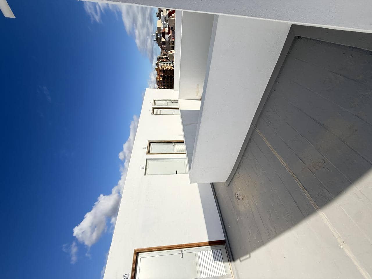 2 slaapkamer Flat te koop in El Medano - € 225.000 (Ref: 9454884)