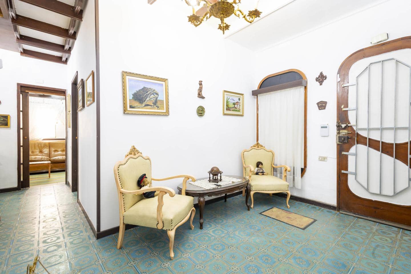 3 bedroom Flat for sale in Santa Cruz de Tenerife - € 210,000 (Ref: 9464915)