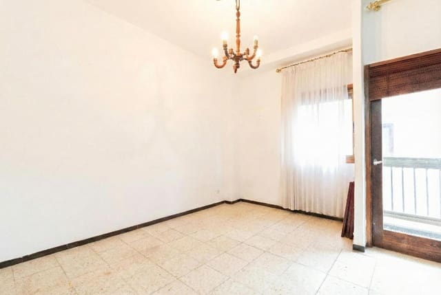 Piso de 3 habitaciones en Zona Centro, Santa Cruz de Tenerife en venta con garaje - 299.980 € (Ref: 9481448)