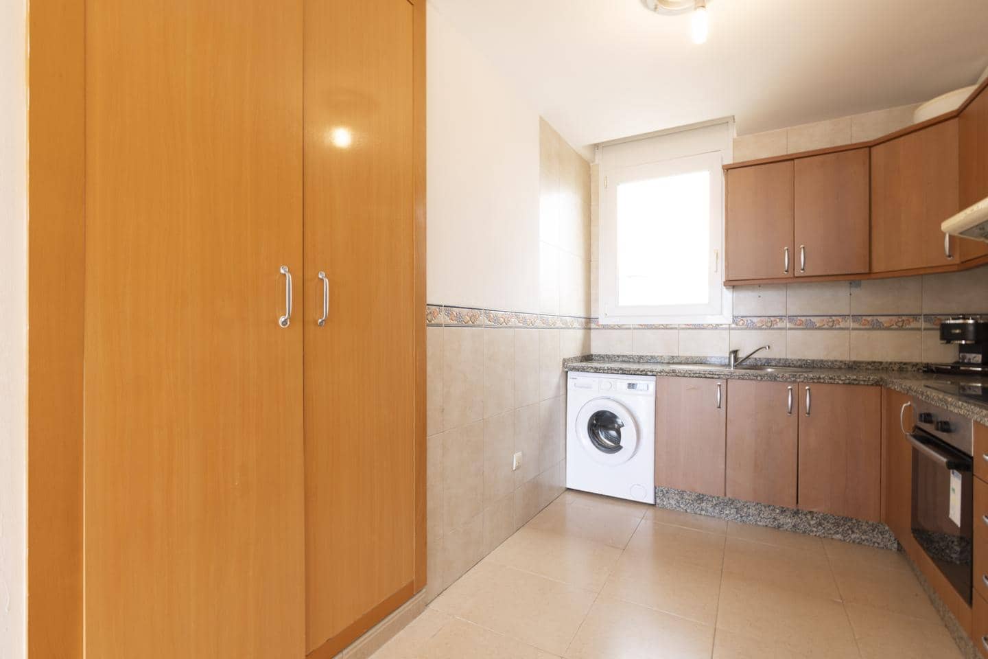 2 bedroom Flat for sale in Costa Adeje with pool garage - € 345,000 (Ref: 9482409)