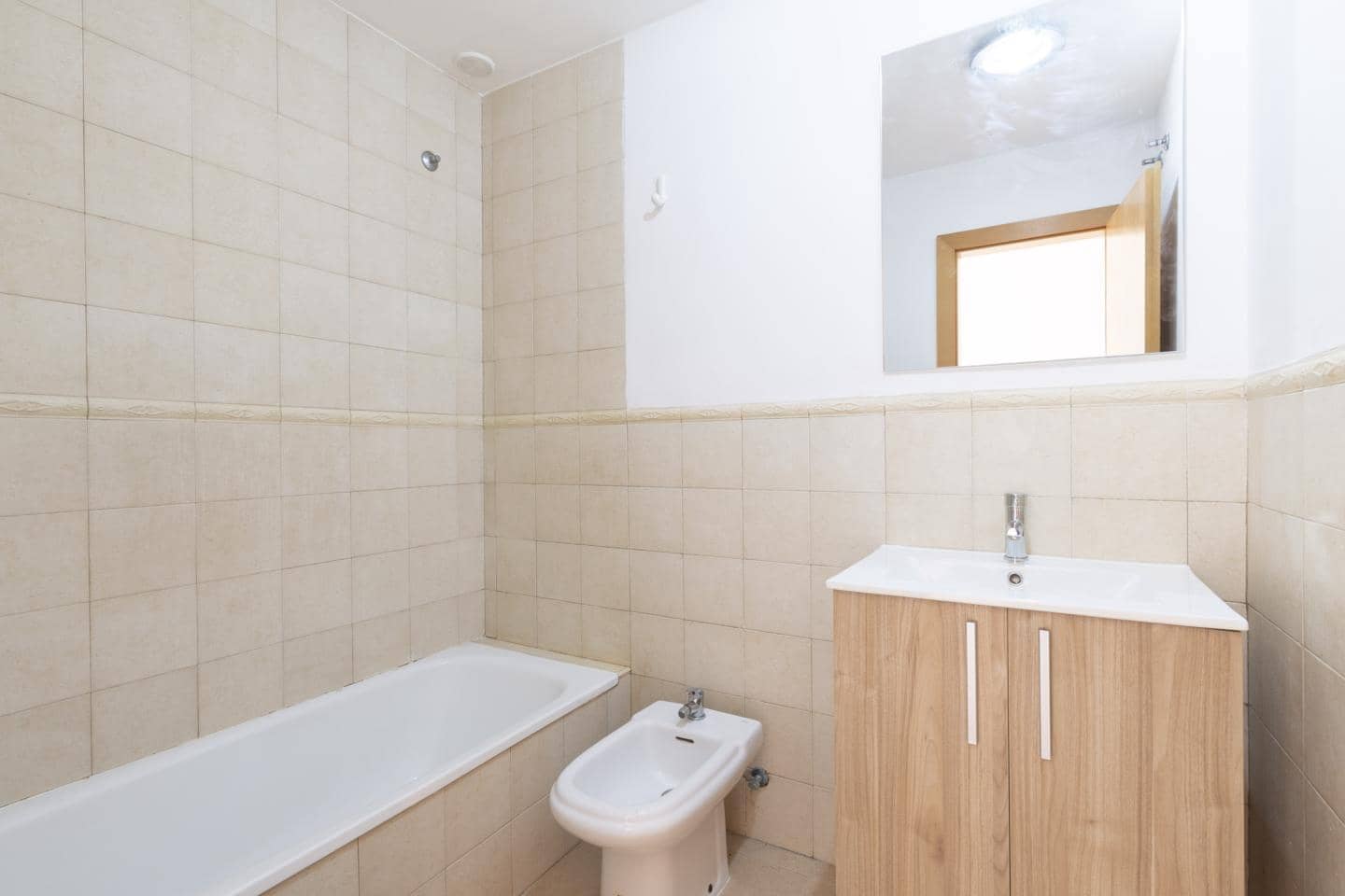 2 bedroom Flat for sale in Costa Adeje with pool garage - € 345,000 (Ref: 9482409)