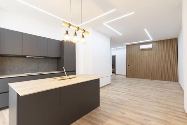 Piso de 2 habitaciones en Toscal, Santa Cruz de Tenerife en venta - 299.900 € (Ref: 9489814)