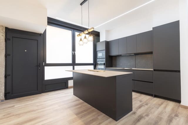 Piso de 2 habitaciones en Toscal, Santa Cruz de Tenerife en venta - 299.900 € (Ref: 9489814)