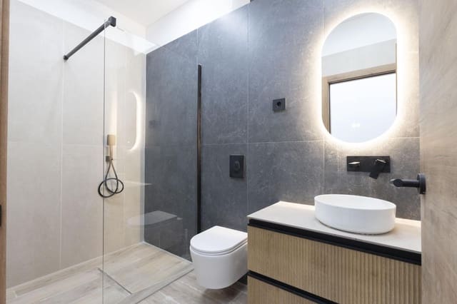 Piso de 2 habitaciones en Toscal, Santa Cruz de Tenerife en venta - 299.900 € (Ref: 9489814)