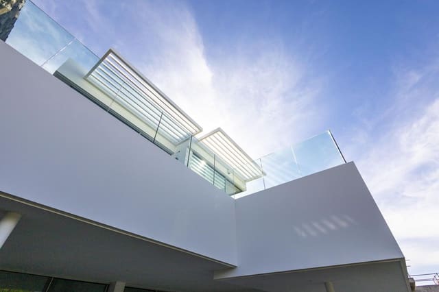 5 bedroom Villa for sale in La Caldera, Adeje - € 2,700,000 (Ref: 9499885)