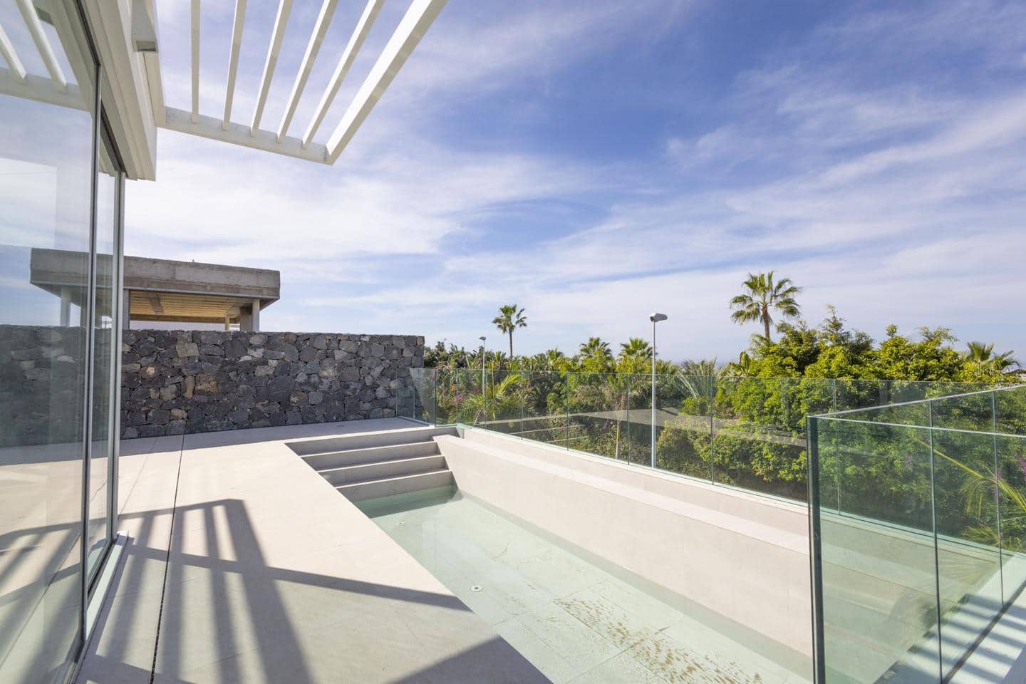 5 bedroom Villa for sale in Costa Adeje - € 2,700,000 (Ref: 9499885)